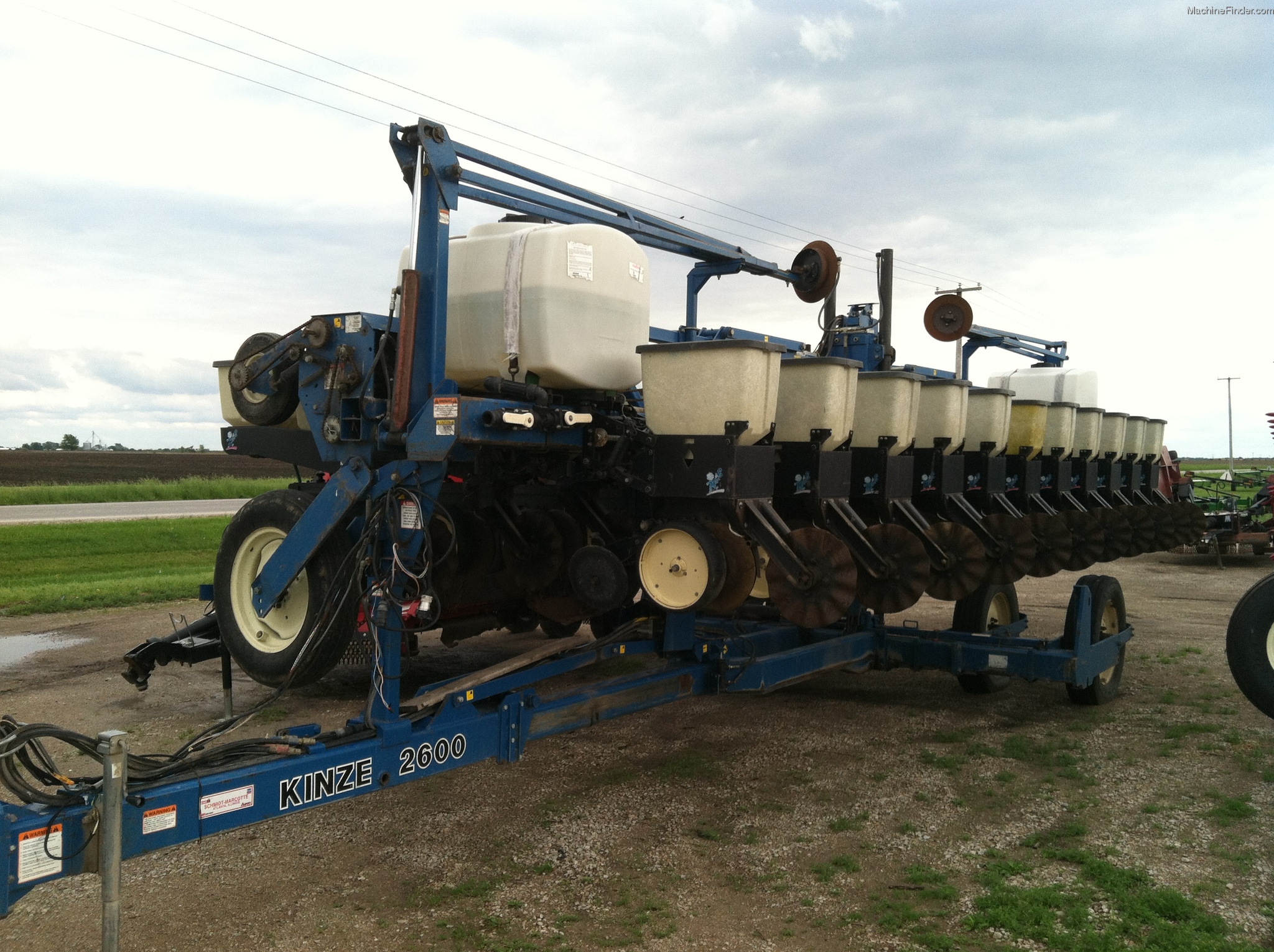 Kinze 2600 Planting & Seeding Planters John Deere MachineFinder