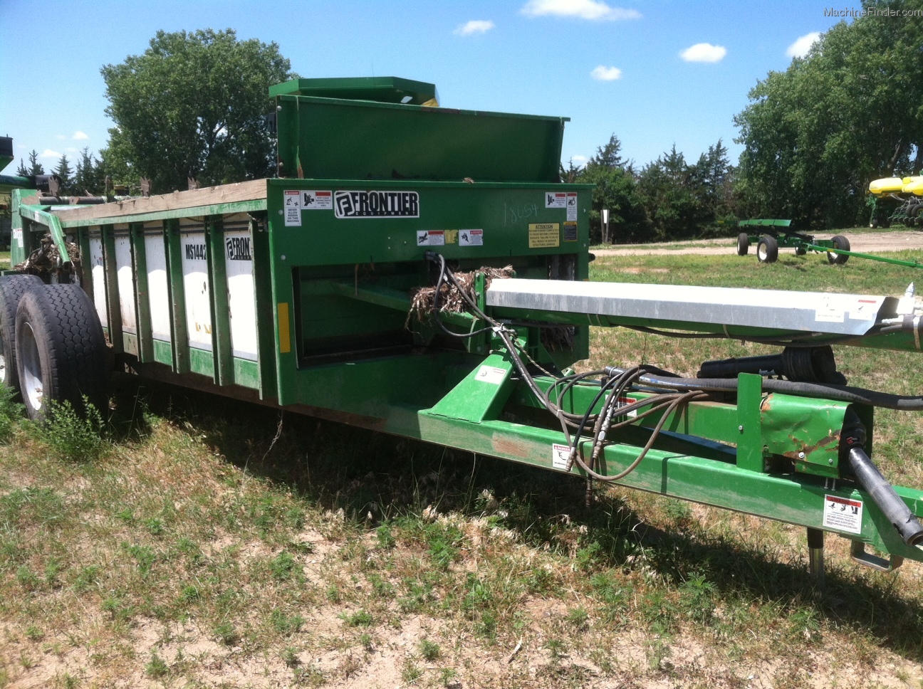 2010 Frontier MS1442H Spreaders Fertilizer & Manure John Deere