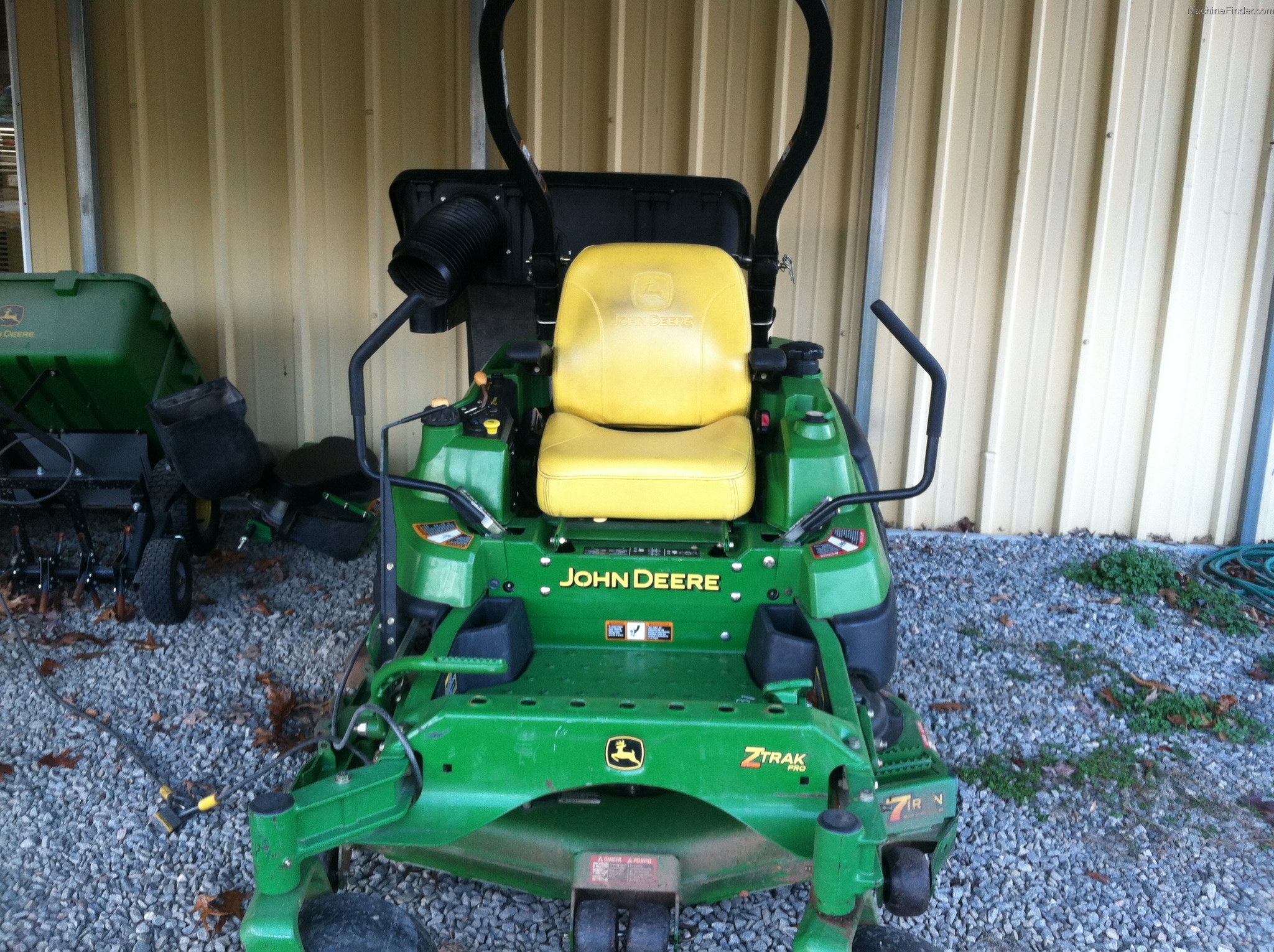 2008 John Deere Z820A Lawn & Garden and Commercial Mowing John Deere