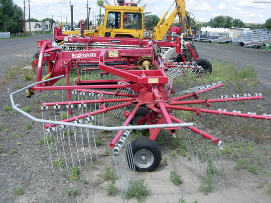 2006 Stoll R655DS