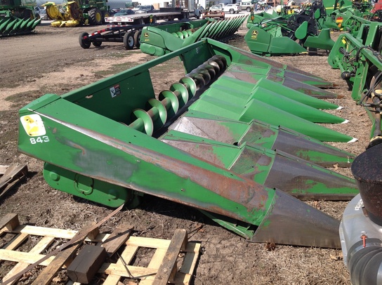 1991 John Deere 843