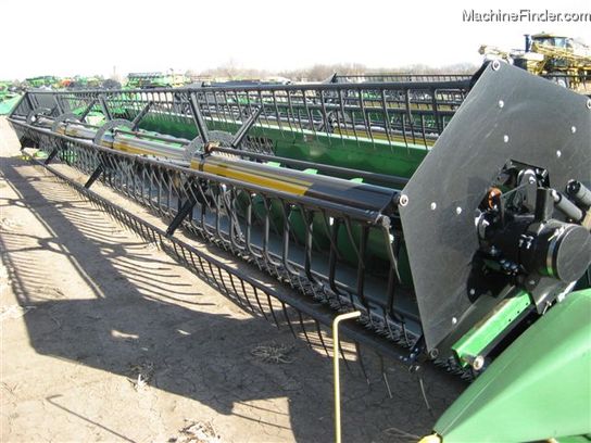2011 John Deere 635F