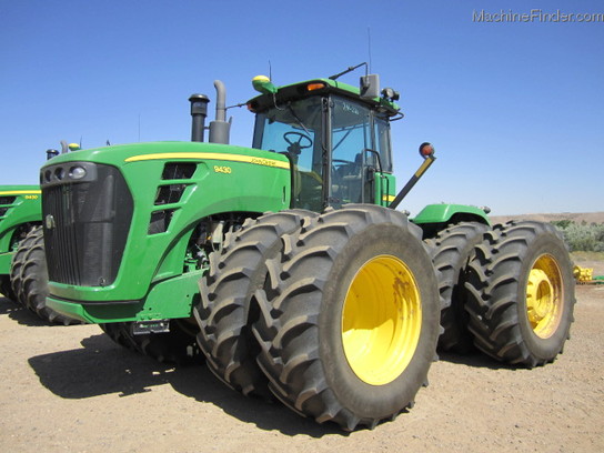 2011 John Deere 9430