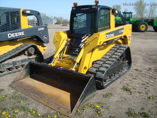 2008 John Deere 332T
