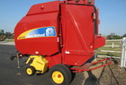 2007 New Holland BR7070