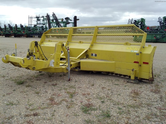 2008 Degelman 6600