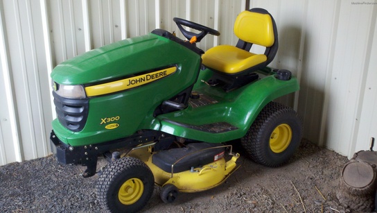 2010 John Deere X300 & 42M