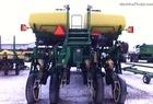 2005 John Deere 1770NT