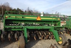 1992 John Deere 750