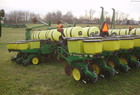 1993 John Deere 7200