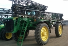 2010 John Deere 4930