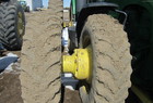 2005 John Deere 8320
