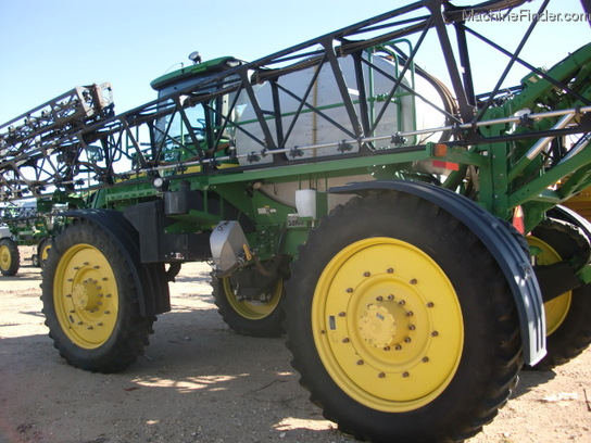 2010 John Deere 4930
