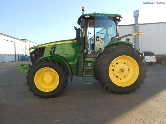 2012 John Deere 7230R