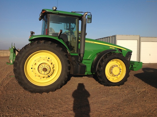 2007 John Deere 8430