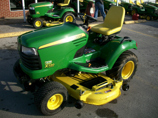 2007 John Deere X720