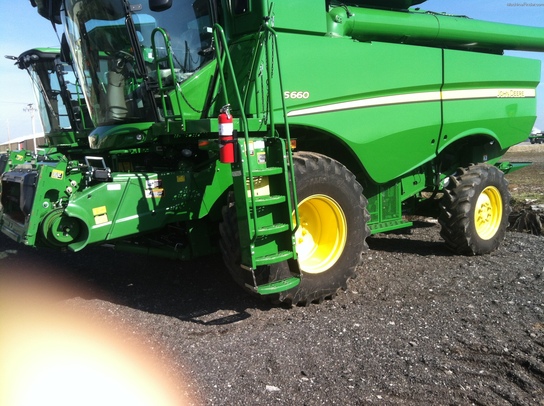 2012 John Deere S660