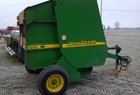 2001 John Deere 447