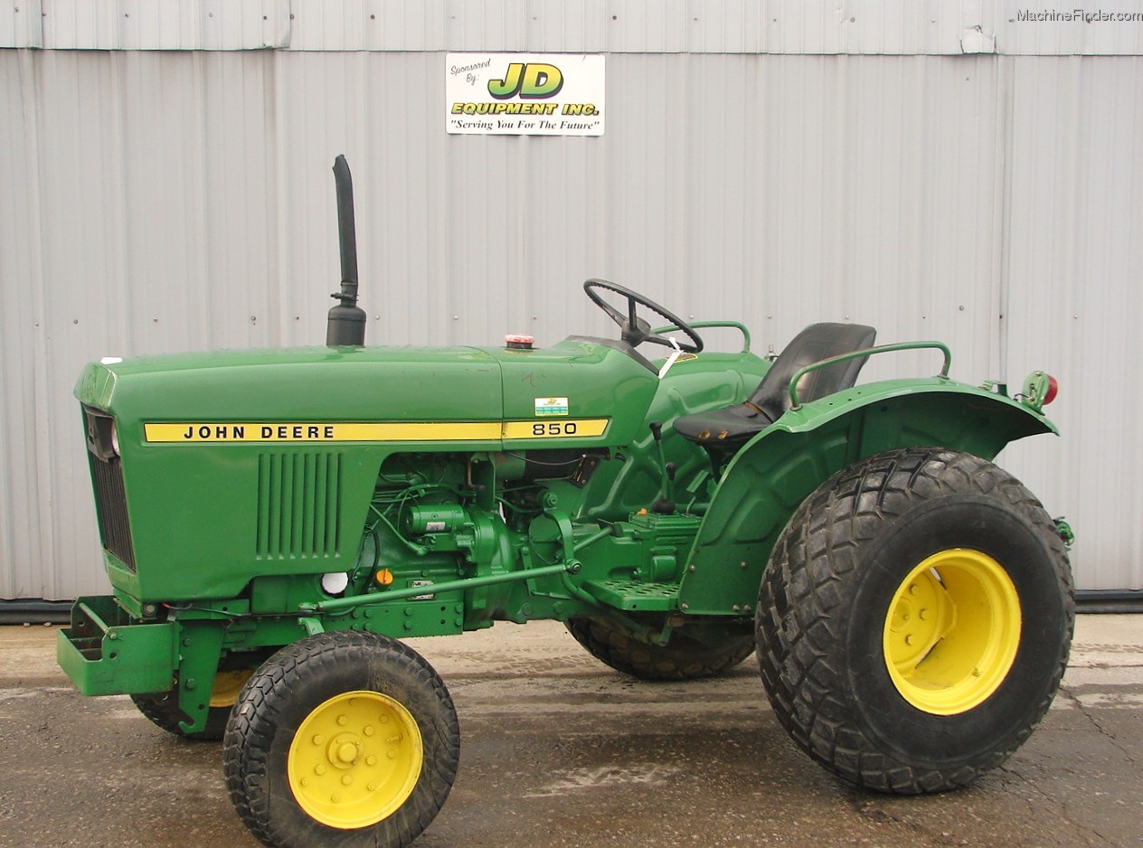 1979 John Deere 850 Tractors Compact (140hp.) John Deere MachineFinder