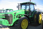  John Deere 8225R