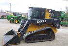 2010 John Deere 329D