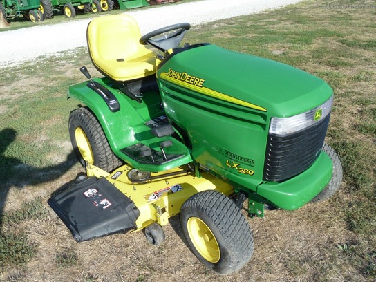 2005 John Deere LX280