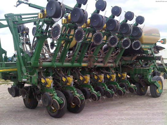 2005 John Deere 1790