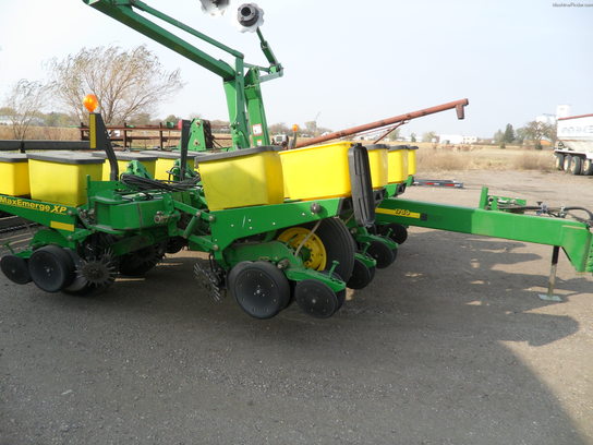 2005 John Deere 1760