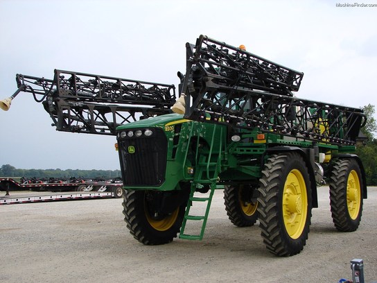 2007 John Deere 4930