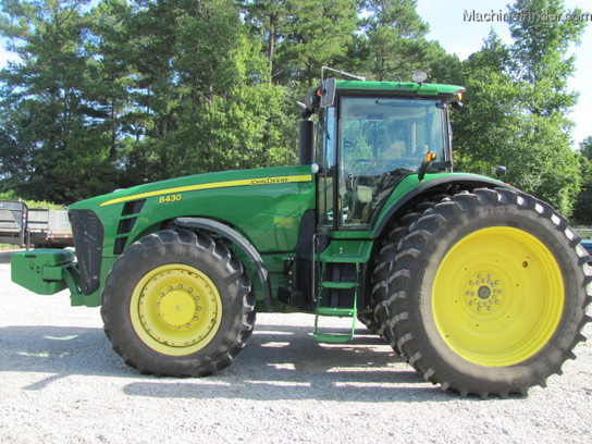2009 John Deere 8430
