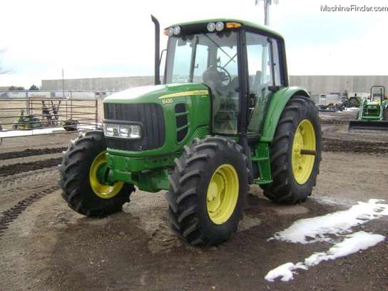 2010 John Deere 6430