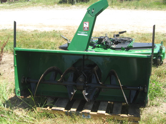 2005 John Deere 60