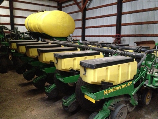 2006 John Deere 1770NT