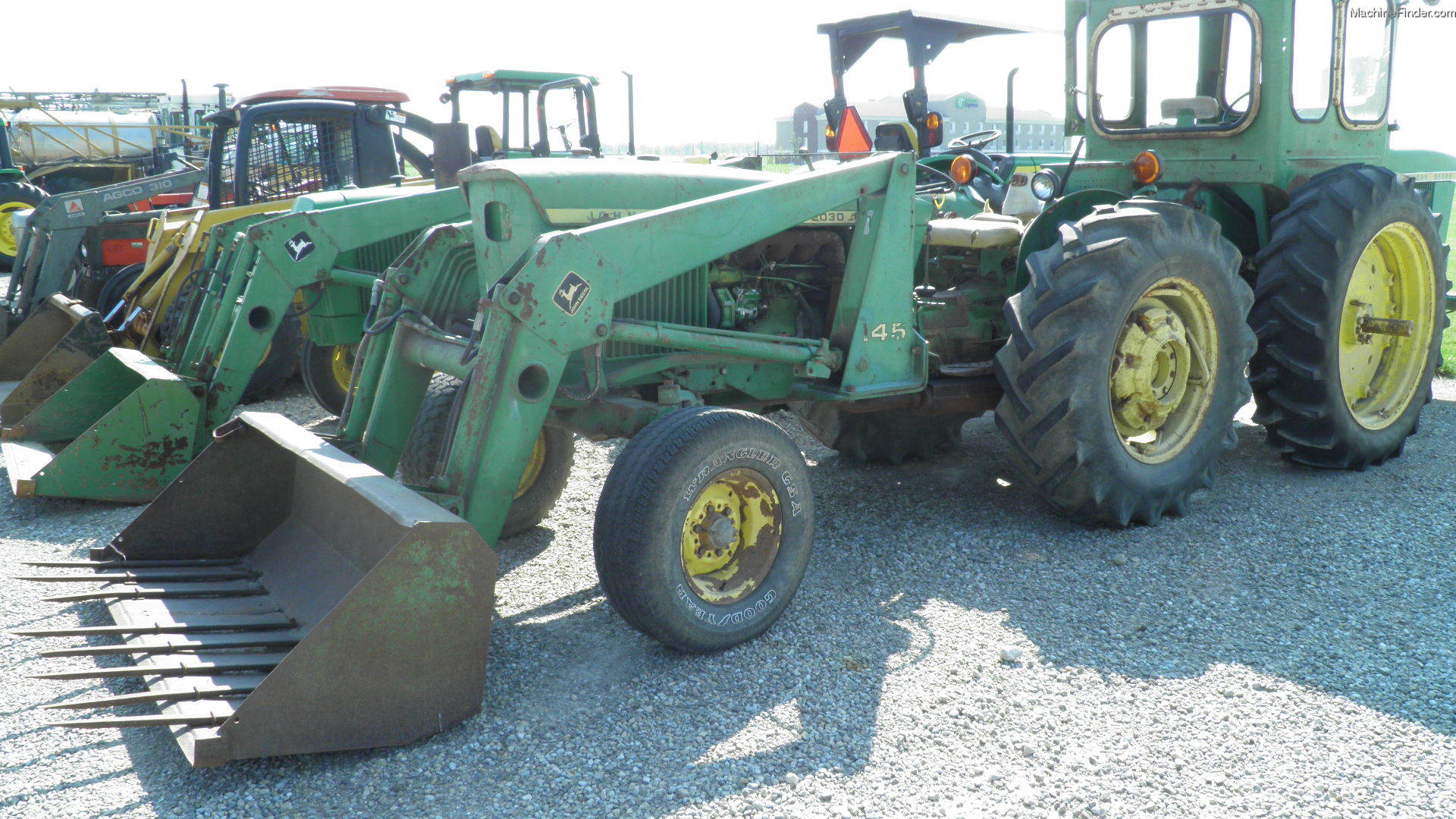 John Deere 2030 Tractors Utility (40100hp) John Deere MachineFinder