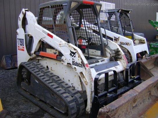2003 Bobcat T190
