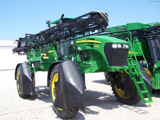 2009 John Deere 4730