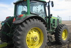 2011 John Deere 7130