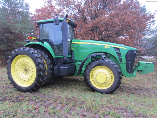 2006 John Deere 8130