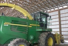 2006 John Deere 7200