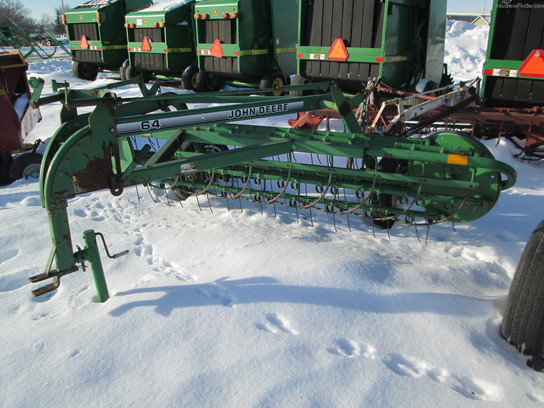 1996 John Deere 64