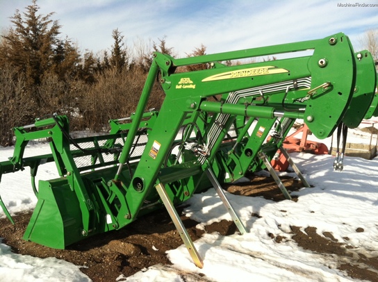 2012 John Deere 673