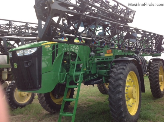 2012 John Deere 4940