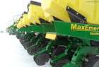 2000 John Deere 1780