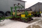 1999 John Deere 1770