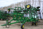 2009 John Deere 2210