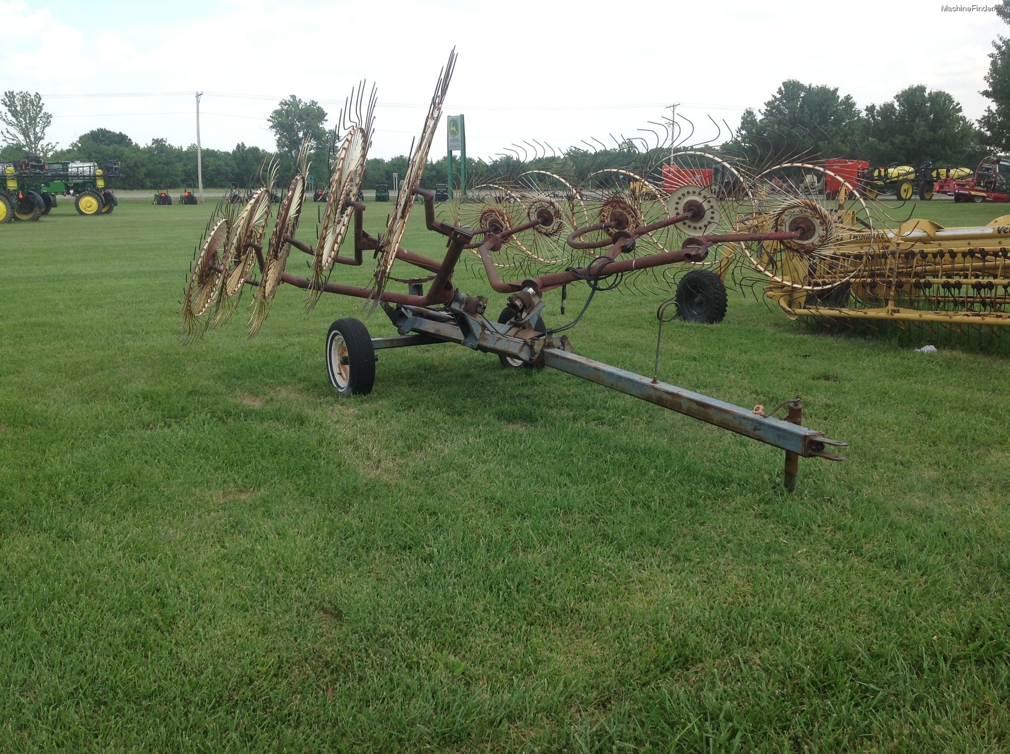 Ogden 10 wheel Hay Equipment Handling and Transport John Deere