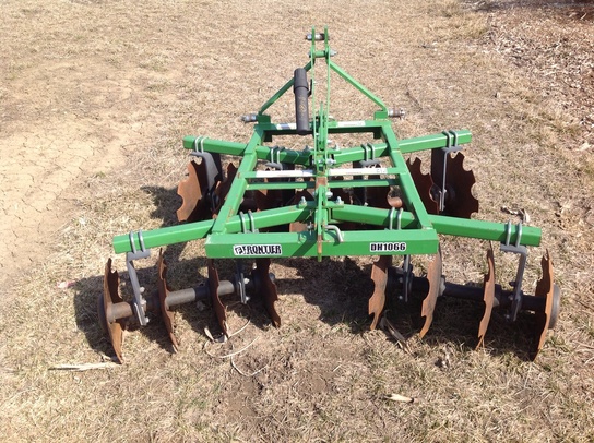 2010 Frontier DH1066