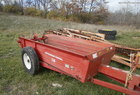 1985 International Harvester 150 bu. pto