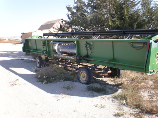 1991 John Deere 925R