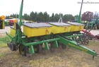 2001 John Deere 1750